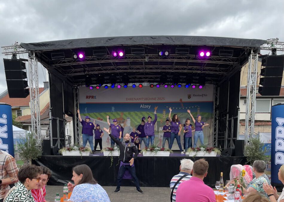 „Dancing Queens and Kings“ beim Ehrenamtstag in Alzey